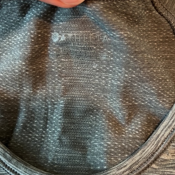 Athleta Speedlight Tee - Picture 2 of 5